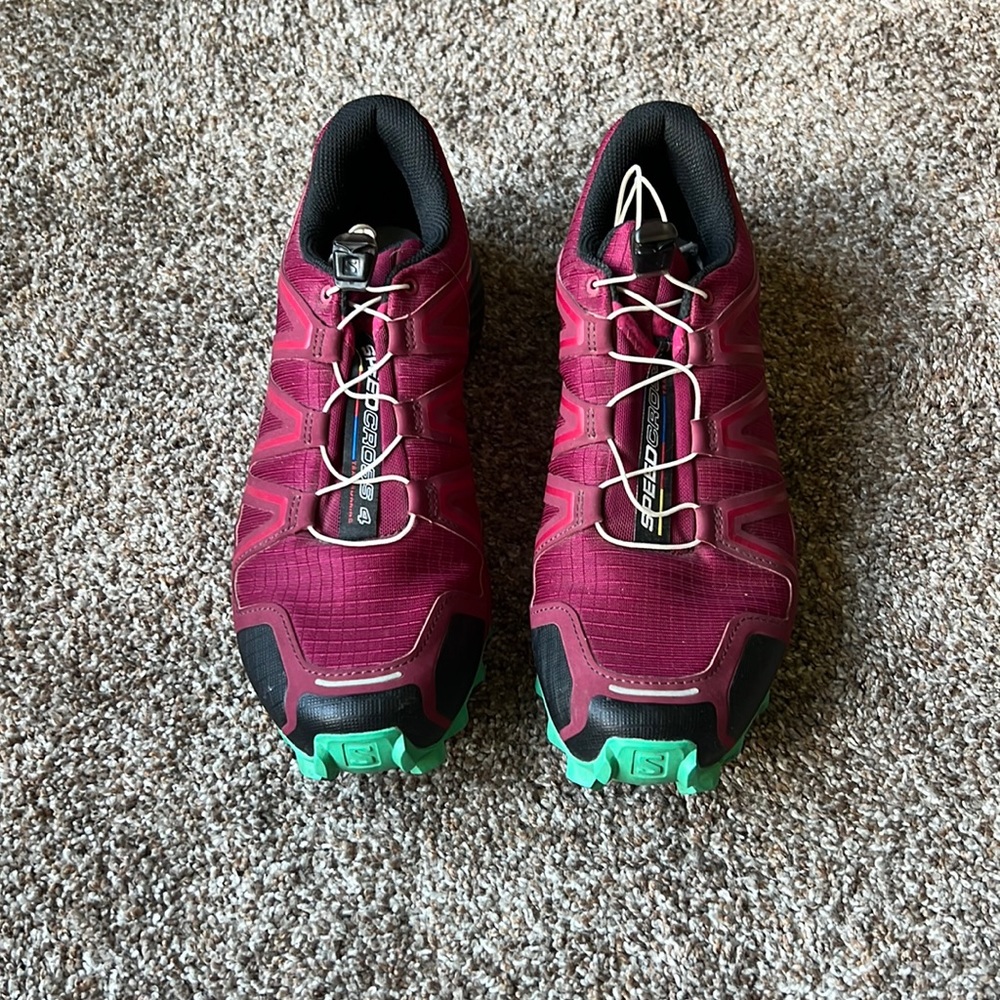 Salomon Speedcross Trail Running Shoes